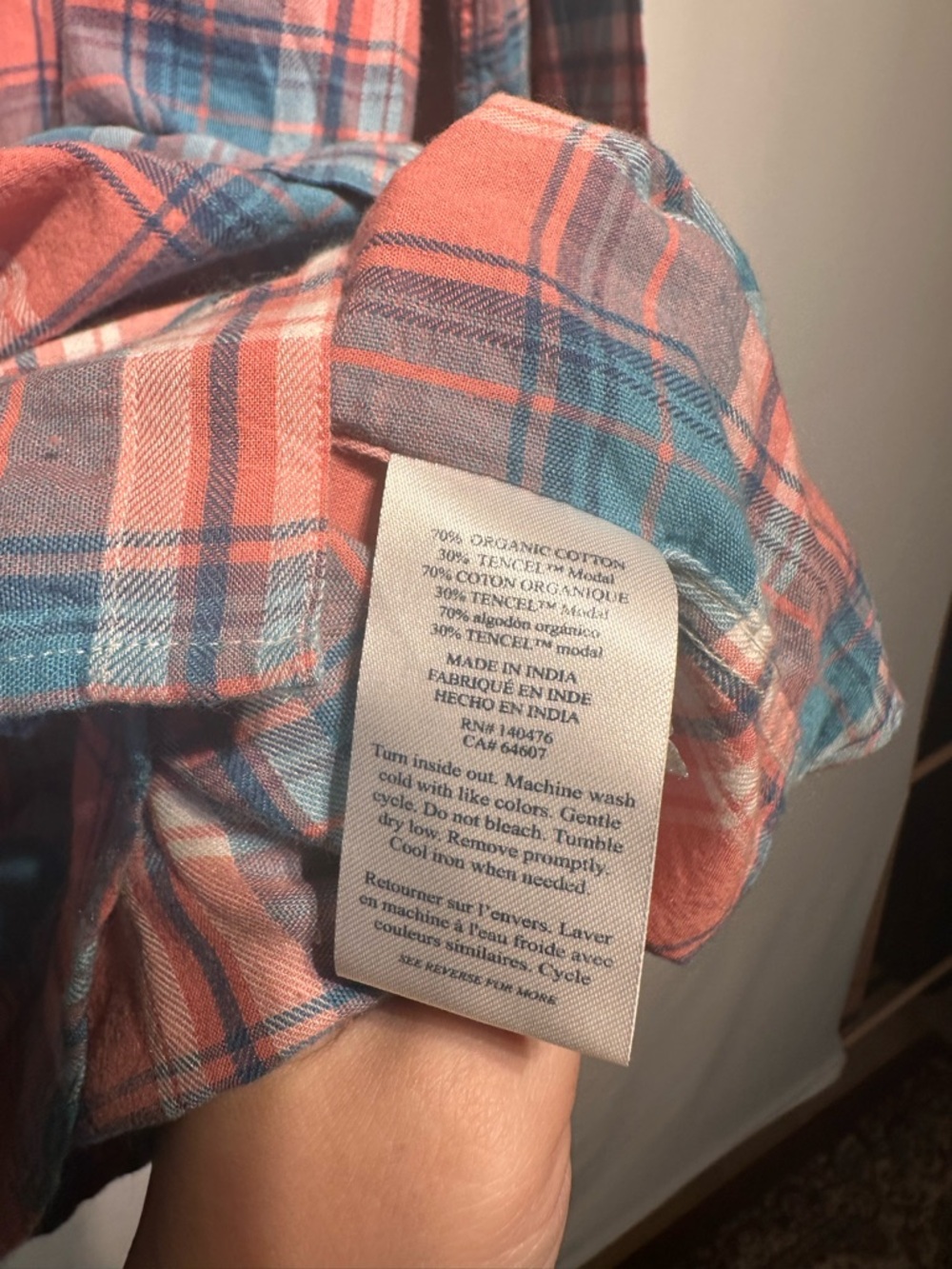 NWT Faherty Pink and Blue Plaid Long-Sleeve Button-Down Shirt - Picture 6 of 7